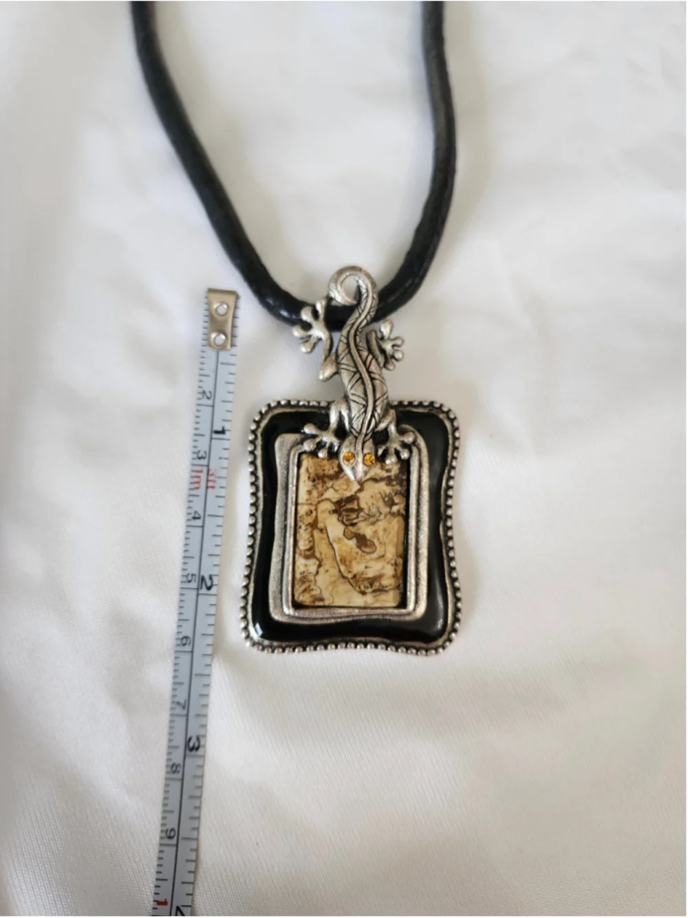 Women's Chico's Necklace One Size Black Beige Gecko Pendant